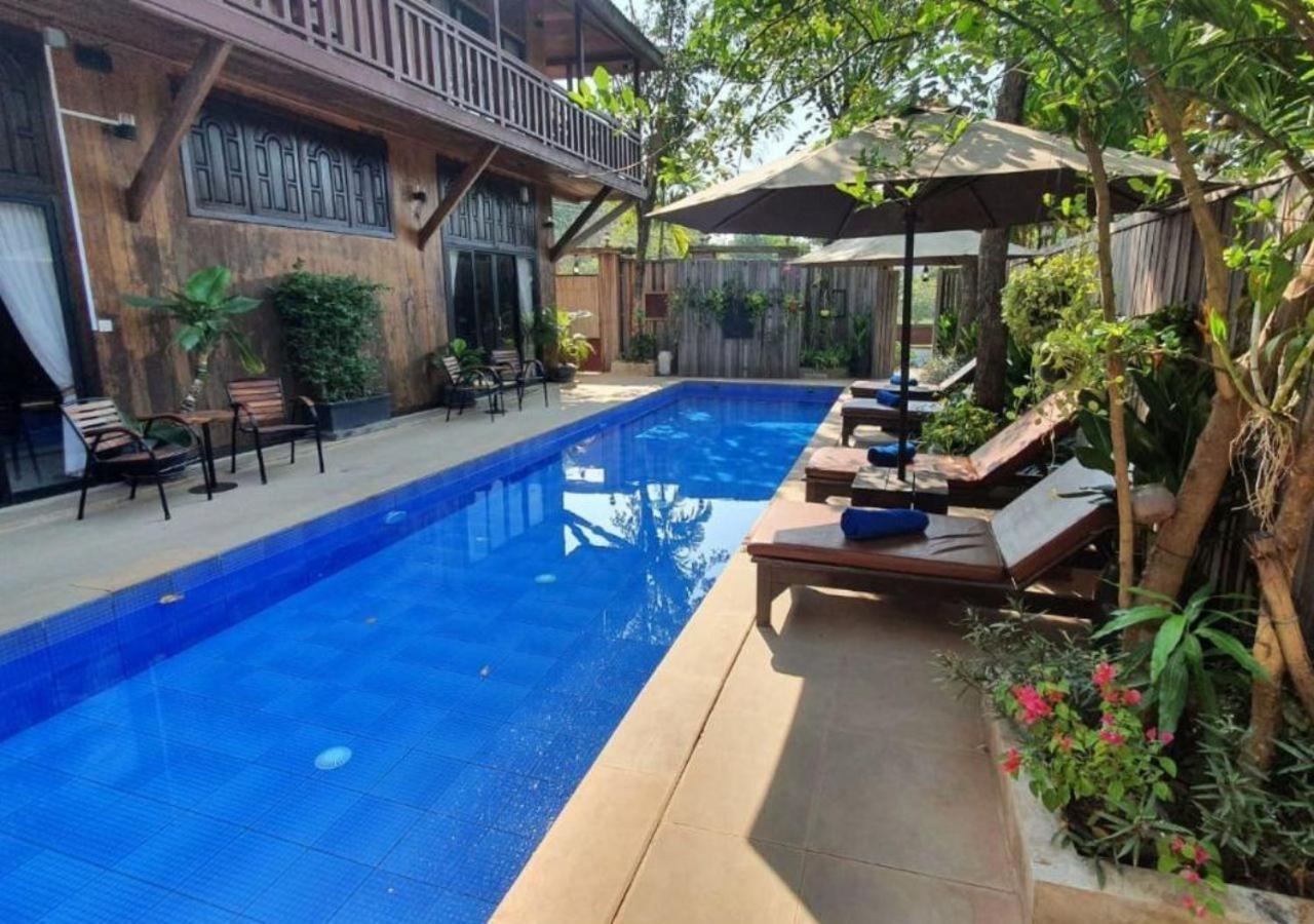 Three Little Birds Hotel เสียมราฐ ภายนอก รูปภาพ