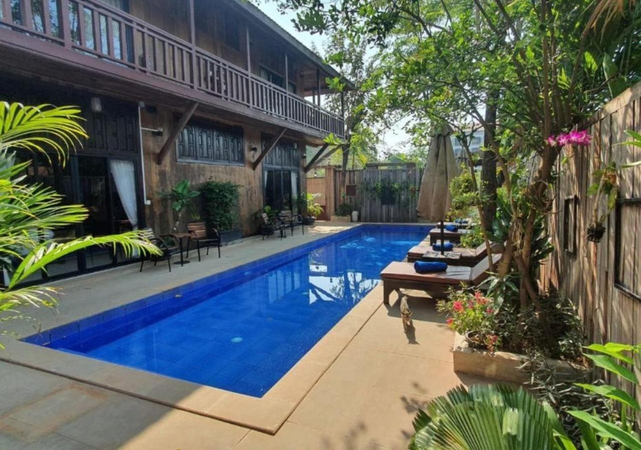 Three Little Birds Hotel เสียมราฐ ภายนอก รูปภาพ