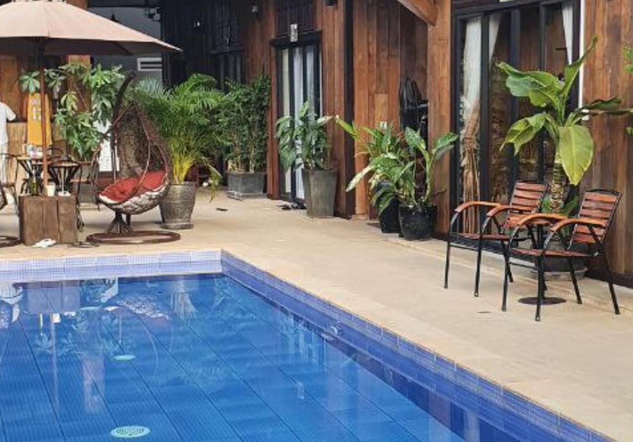 Three Little Birds Hotel เสียมราฐ ภายนอก รูปภาพ