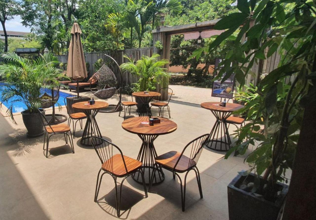 Three Little Birds Hotel เสียมราฐ ภายนอก รูปภาพ
